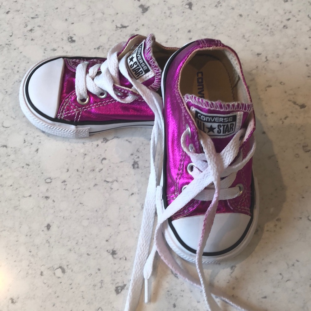 Toddler Converse size 5- metallic pink